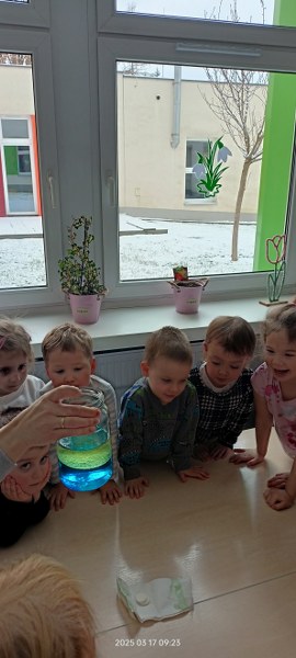 Img20250317092349 270x600