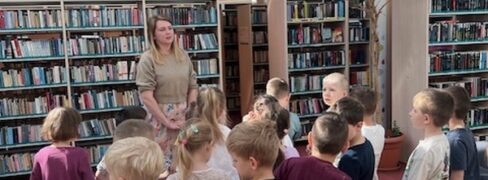 05.05.26r. Pszczółki w bibliotece